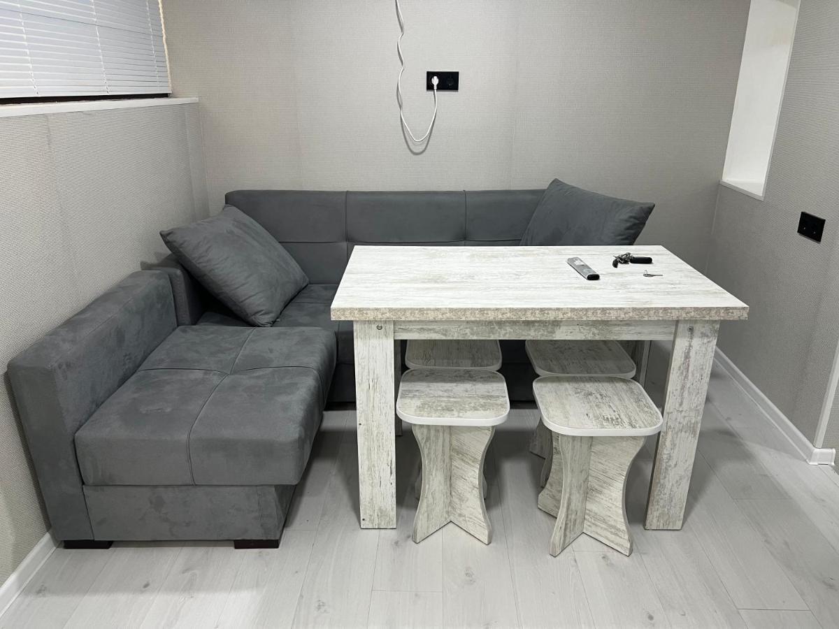 Nita Apartment Тбілісі Екстер'єр фото